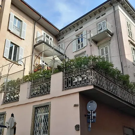 Le 5 Vie Panzió
